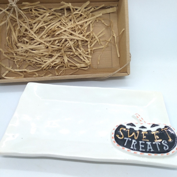 Mud pie set of 2 Halloween snack plates - Picture 6 of 12